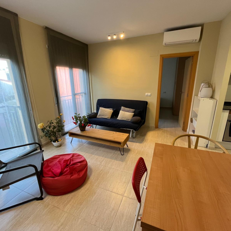 APARTAMENT EN VENDA, BONIC I ASSOLELLAT AL CENTRE DE PALAMÓS