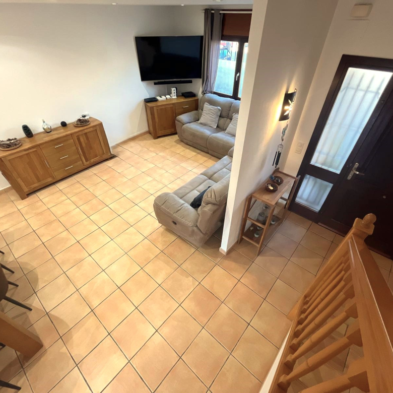 CASA CON ENCANTO EN VENTA EN PALAFRUGELL: céntrica, funcional, con patio/terraza, garaje…