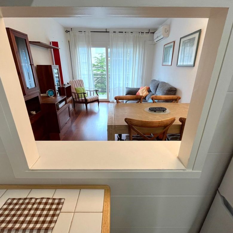 PIS EN VENDA A TERCERA LÍNIA DE MAR DE PALAMÓS (PLATJA GRAN /PASSEIG DEL MAR) AMB ASCENSOR I PÀRQUING