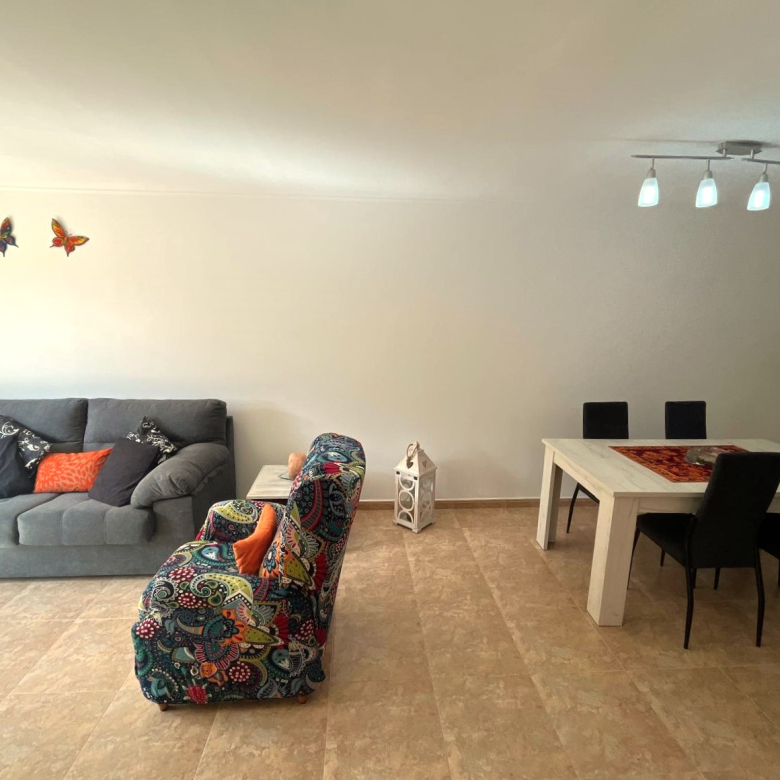 PLANTA BAJA CON JARDÍN EN VENTA EN PLATJA D’ARO