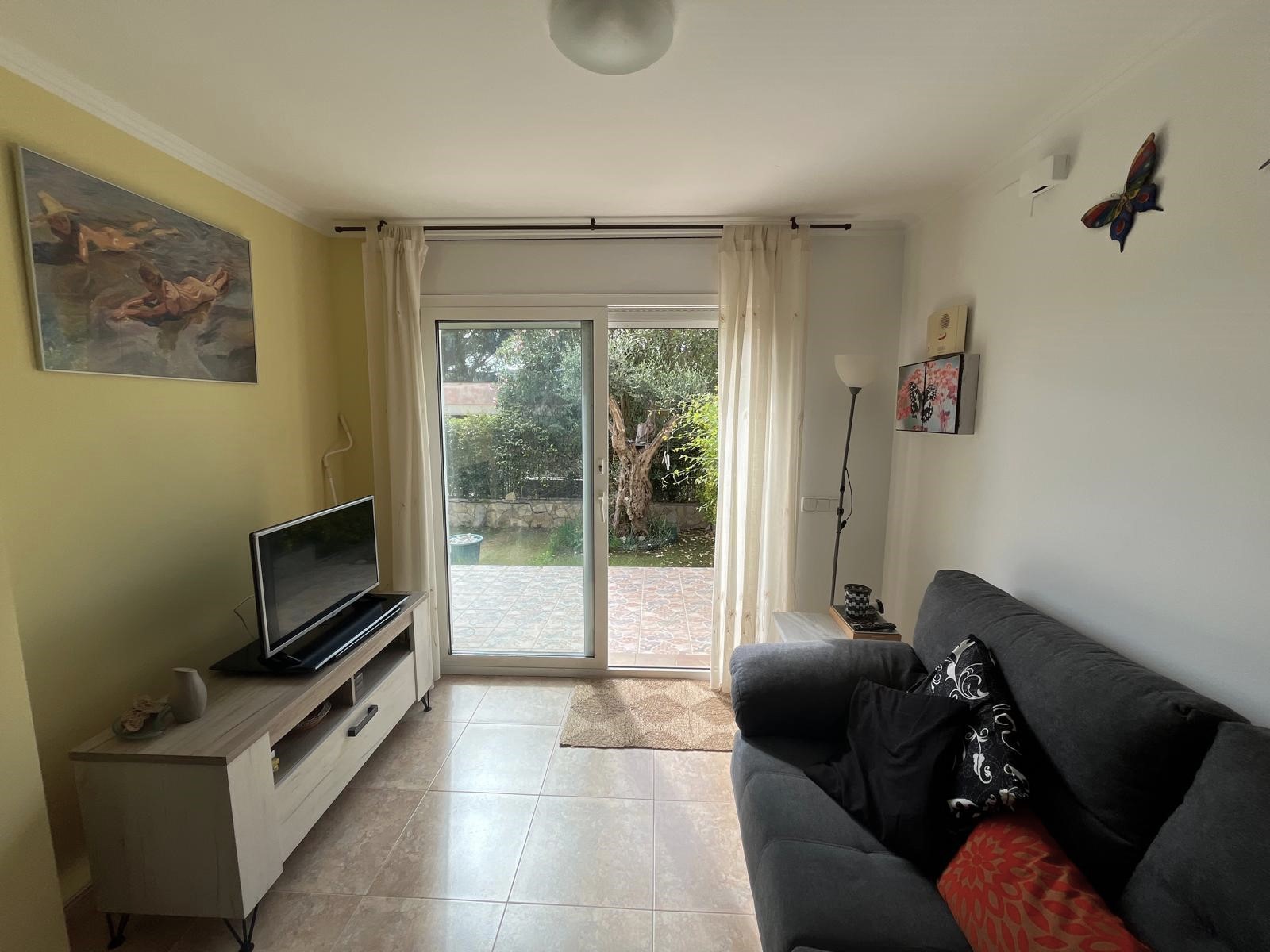 PLANTA BAJA CON JARDÍN EN VENTA EN PLATJA D’ARO