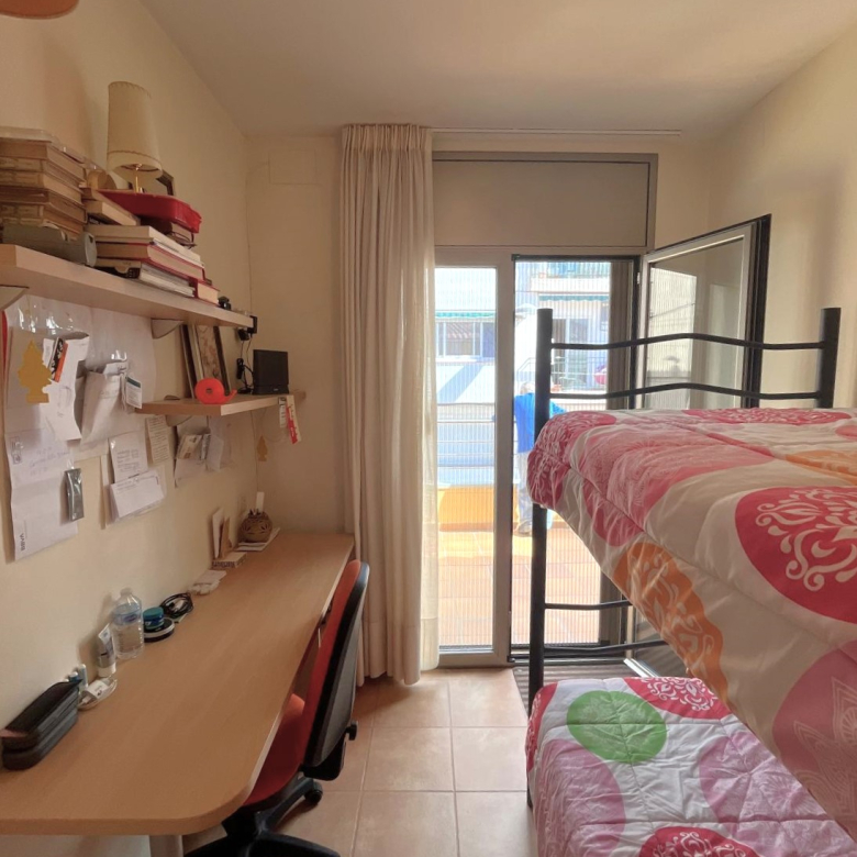 BONITA CASA EN VENTA EN PALAMÓS: con terrazas, patio, garaje…