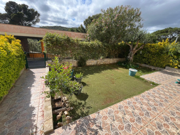 PLANTA BAJA CON JARDÍN EN VENTA EN PLATJA D’ARO