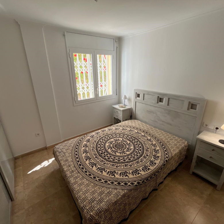 PLANTA BAJA CON JARDÍN EN VENTA EN PLATJA D’ARO