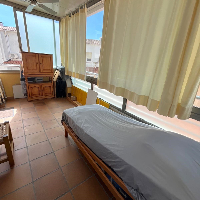 BONITA CASA EN VENTA EN PALAMÓS: con terrazas, patio, garaje…