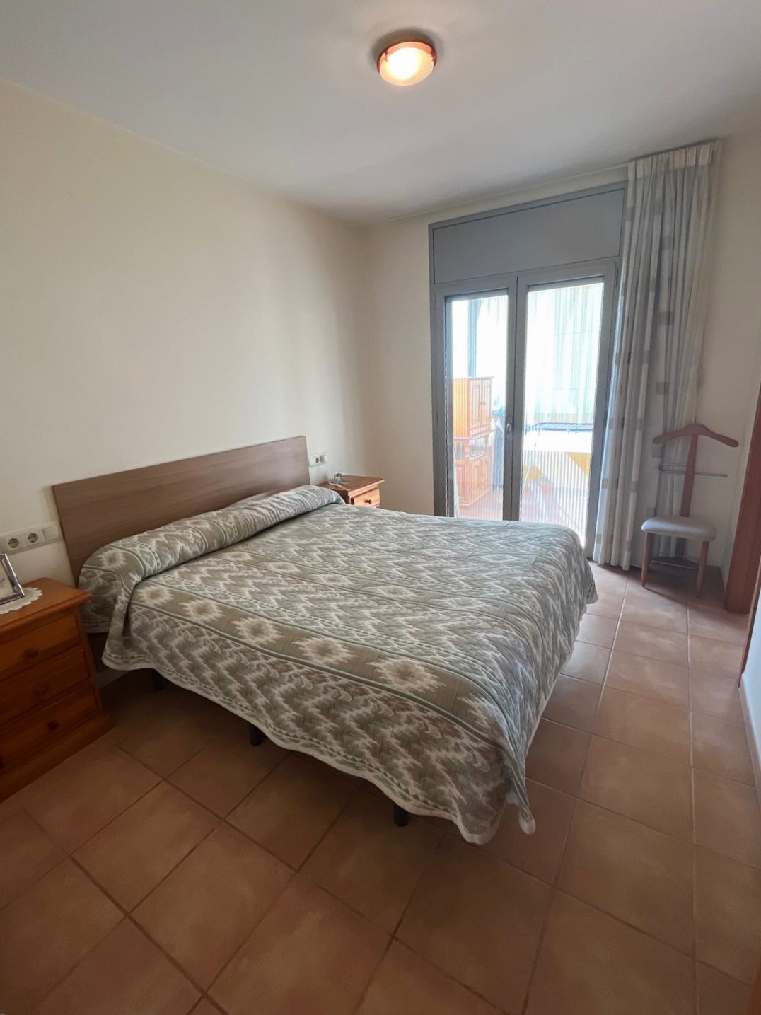 BONITA CASA EN VENTA EN PALAMÓS: con terrazas, patio, garaje…