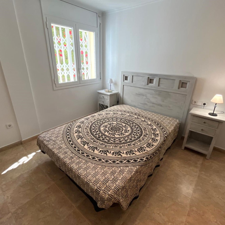 PLANTA BAJA CON JARDÍN EN VENTA EN PLATJA D’ARO