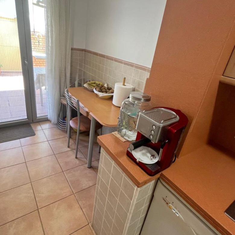 BONITA CASA EN VENTA EN PALAMÓS: con terrazas, patio, garaje…