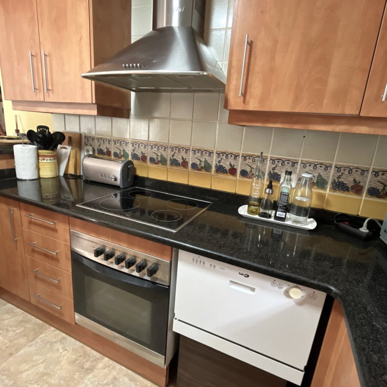 PLANTA BAJA CON JARDÍN EN VENTA EN PLATJA D’ARO