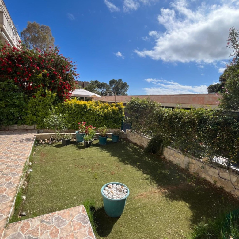 PLANTA BAJA CON JARDÍN EN VENTA EN PLATJA D’ARO