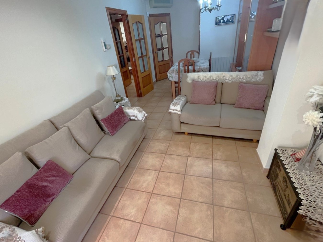 BONITA CASA EN VENTA EN PALAMÓS: con terrazas, patio, garaje…