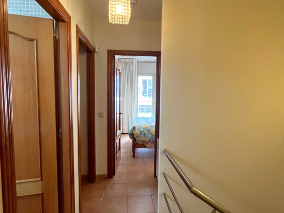 BONITA CASA EN VENTA EN PALAMÓS: con terrazas, patio, garaje…