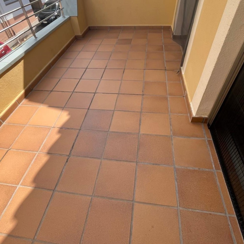 BONITA CASA EN VENTA EN PALAMÓS: con terrazas, patio, garaje…