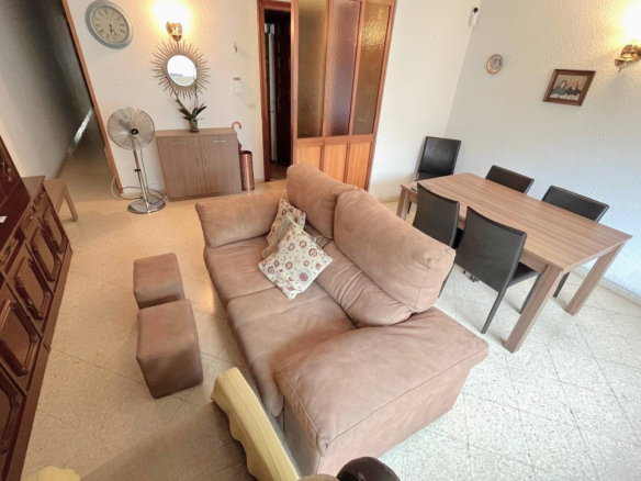 PISO EN VENTA EN EL CENTRO DE PALAMÓS, JUNTO AL MERCADO MUNICIPAL