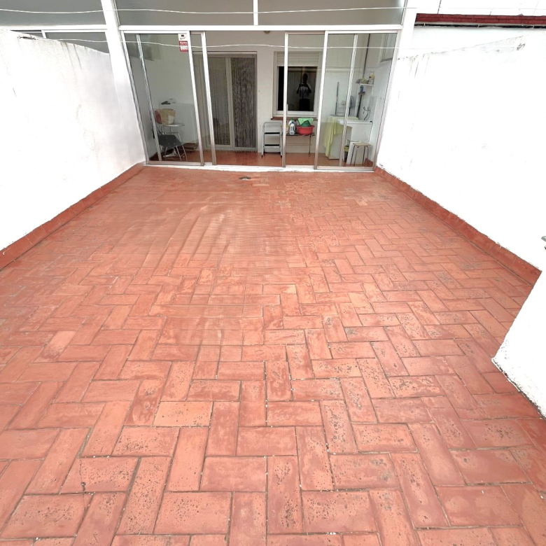 PISO EN VENTA EN EL CENTRO DE PALAMÓS, JUNTO AL MERCADO MUNICIPAL