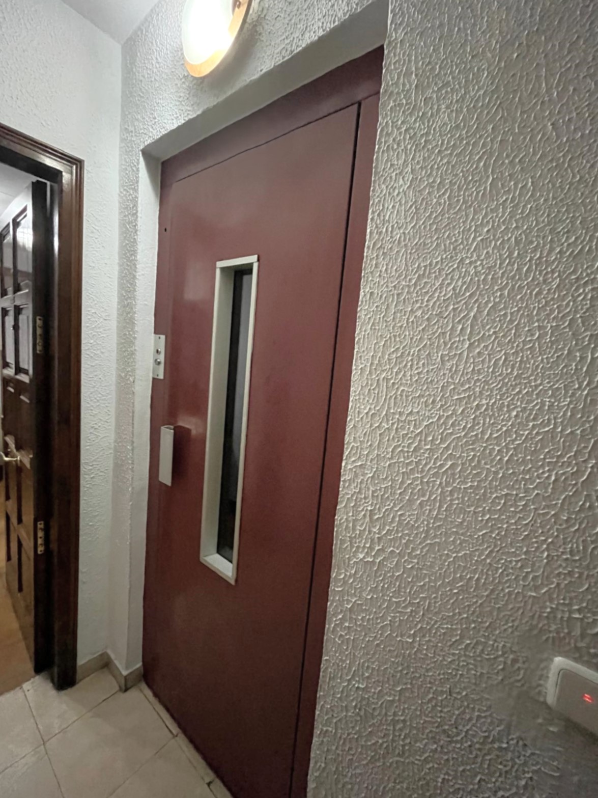 PISO AMPLIO Y MUY CÉNTRICO EN VENTA EN PALAMÓS • ASCENSOR • TERRAZAS