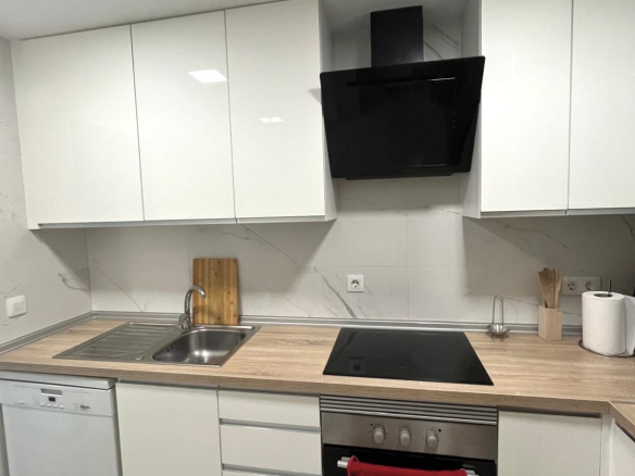 PISO EN VENTA EN PALAMÓS. REFORMADO, CON 4 HABITACIONES, TERRAZA…