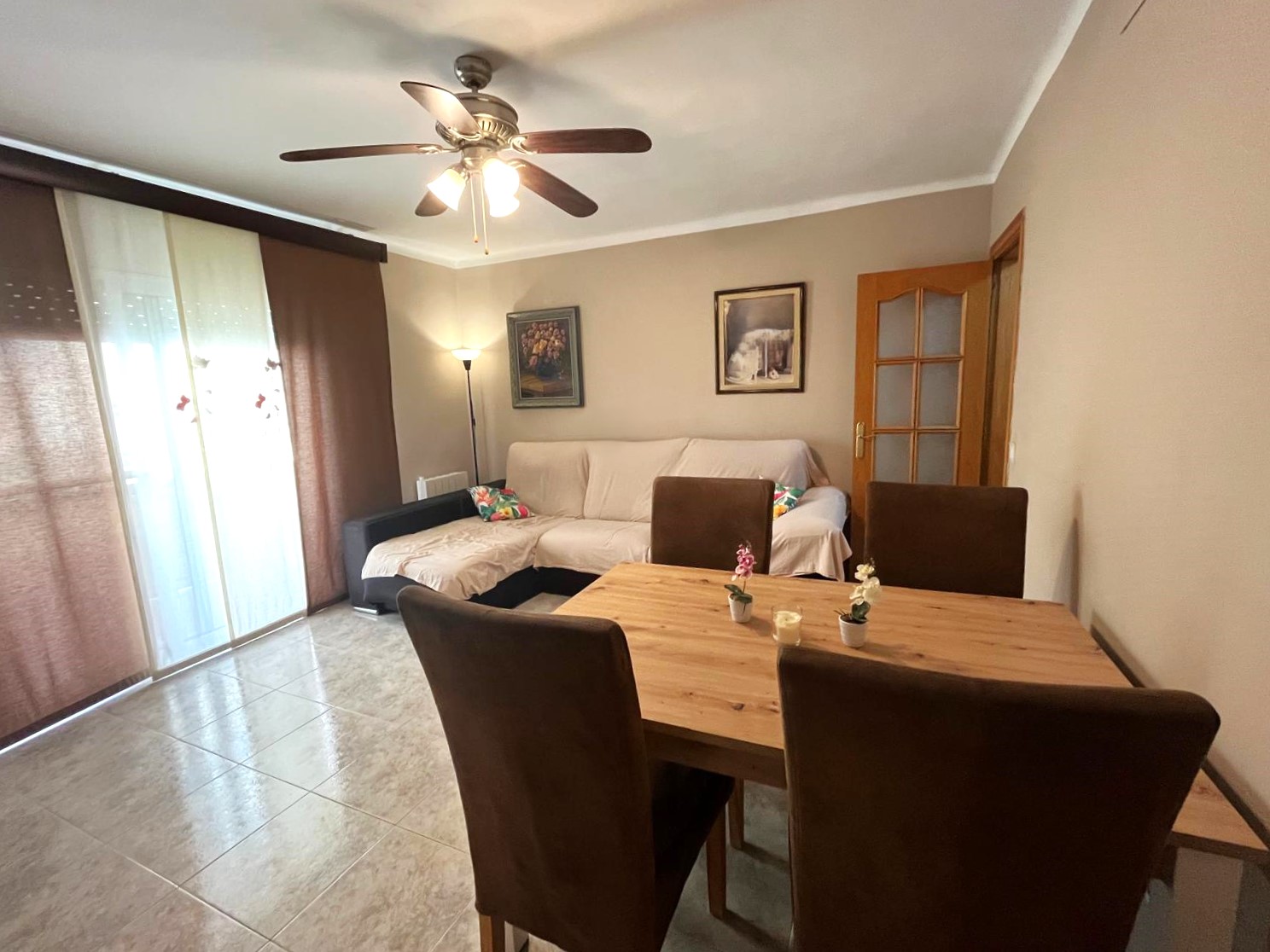 PISO EN VENTA EN PALAMÓS. REFORMADO, CON 4 HABITACIONES, TERRAZA…