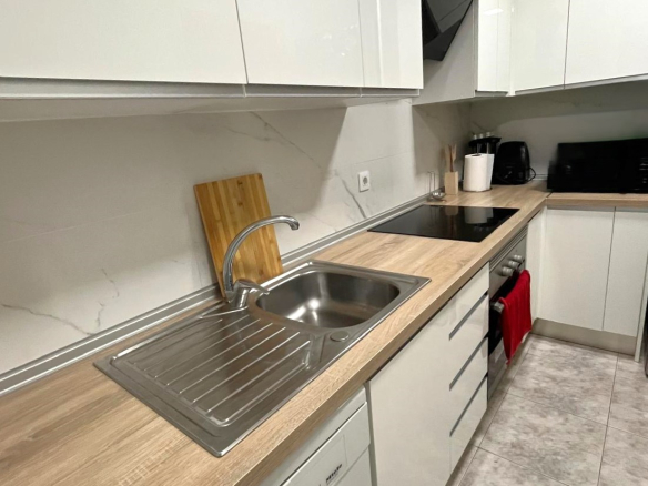 PISO EN VENTA EN PALAMÓS. REFORMADO, CON 4 HABITACIONES, TERRAZA…