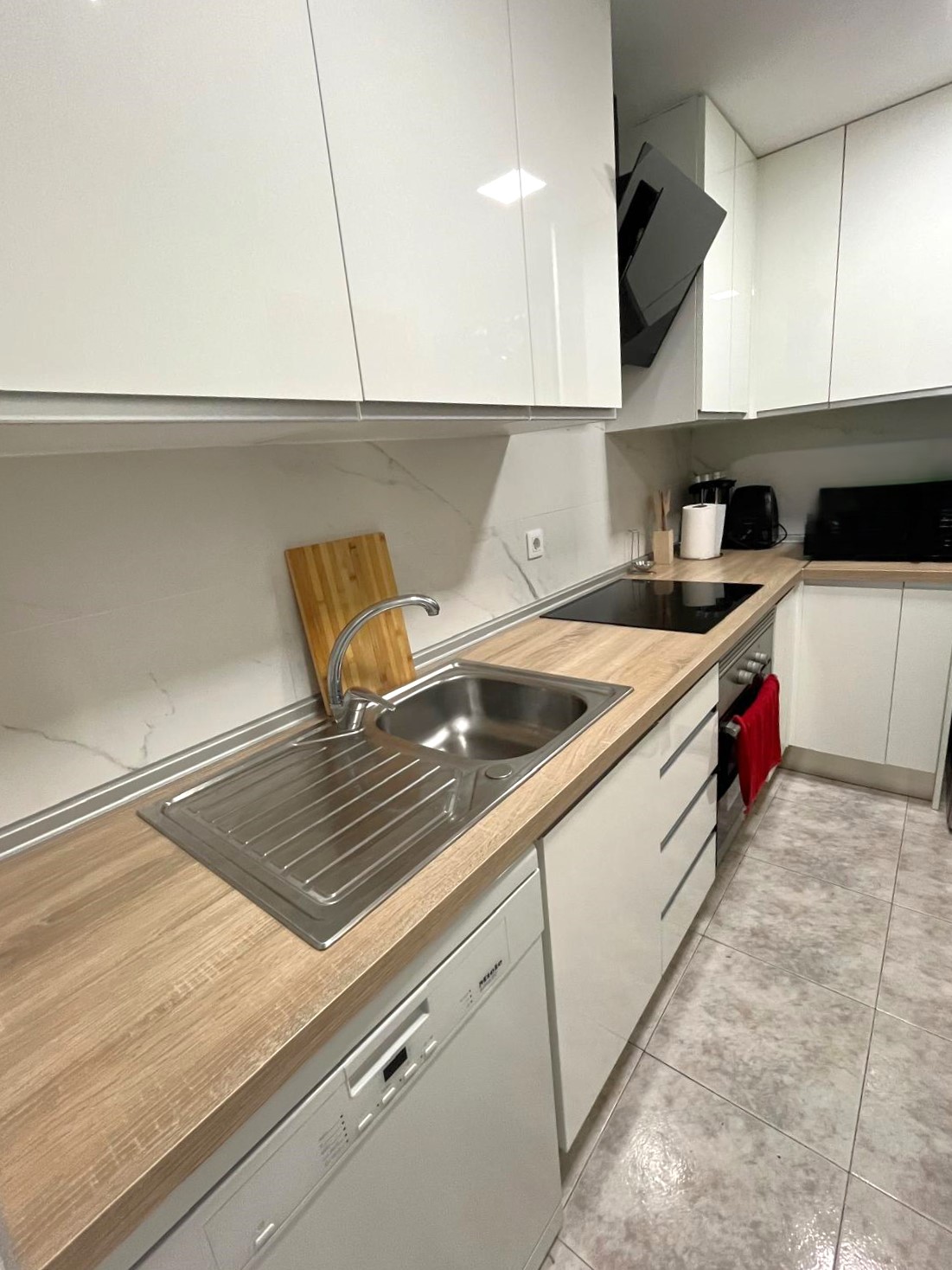 PISO EN VENTA EN PALAMÓS. REFORMADO, CON 4 HABITACIONES, TERRAZA…