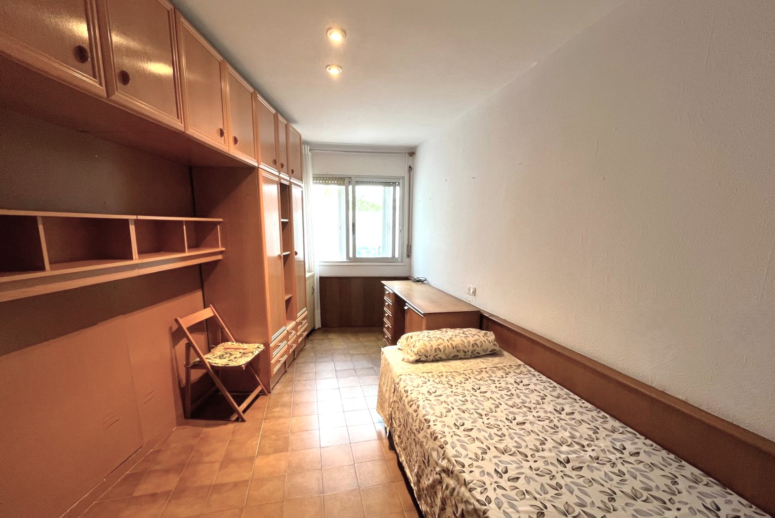 PISO AMPLIO Y MUY CÉNTRICO EN VENTA EN PALAMÓS • ASCENSOR • TERRAZAS