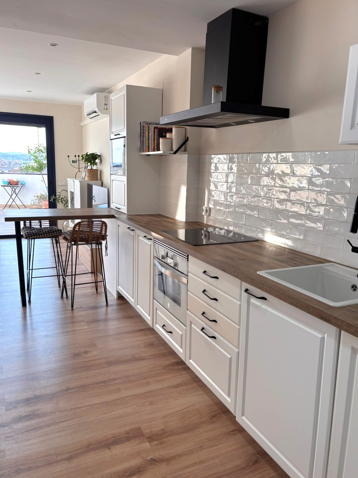 CASA EN VENTA EN PALAMÓS, TOTALMENTE REFORMADA, CON 2 TERRAZAS, PLAZA DE APARCAMIENTO…