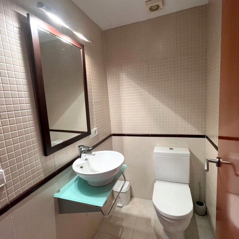 BONITA CASA EN VENTA EN PALAMÓS: CON TERRAZA, JARDÍN, PISCINA-BARBACOA, GARAJE 2 COCHES…