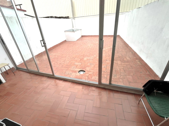 PISO EN VENTA EN EL CENTRO DE PALAMÓS, JUNTO AL MERCADO MUNICIPAL