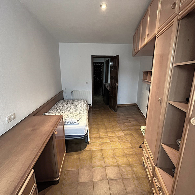 PISO AMPLIO Y MUY CÉNTRICO EN VENTA EN PALAMÓS • ASCENSOR • TERRAZAS