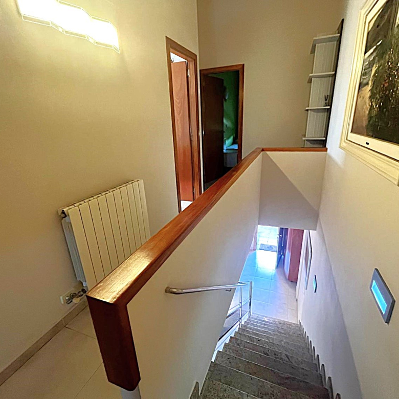 BONITA CASA EN VENTA EN PALAMÓS: CON TERRAZA, JARDÍN, PISCINA-BARBACOA, GARAJE 2 COCHES…