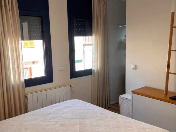 CASA EN VENTA EN PALAMÓS, TOTALMENTE REFORMADA, CON 2 TERRAZAS, PLAZA DE APARCAMIENTO…