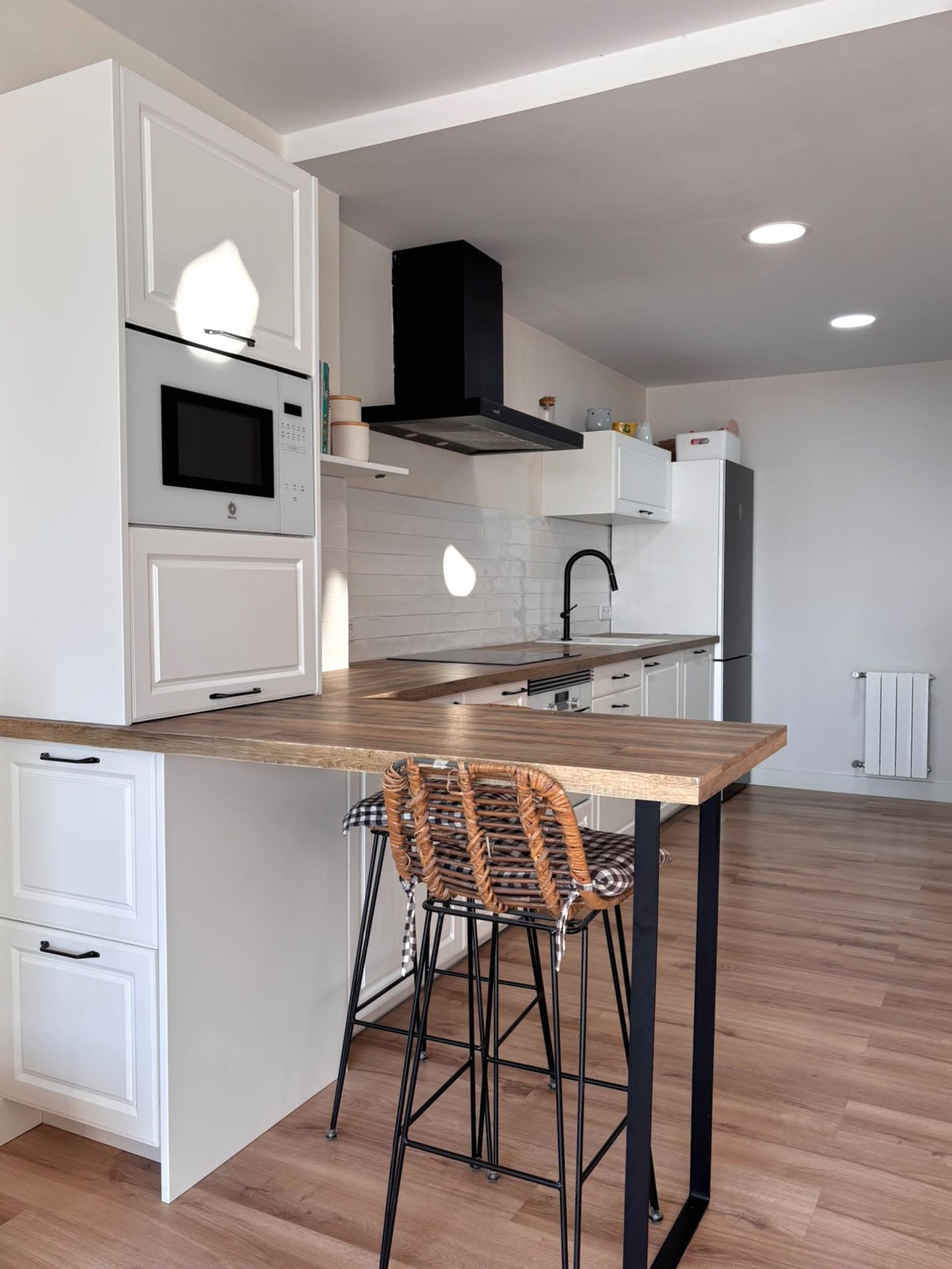 CASA EN VENTA EN PALAMÓS, TOTALMENTE REFORMADA, CON 2 TERRAZAS, PLAZA DE APARCAMIENTO…