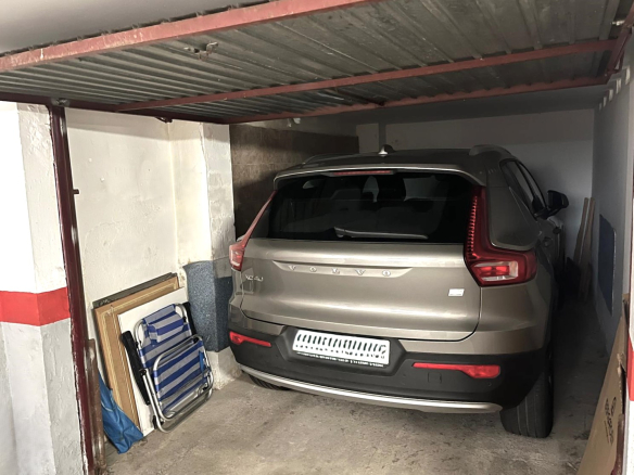 PISO AMPLIO Y MUY CÉNTRICO EN VENTA EN PALAMÓS • ASCENSOR • TERRAZAS