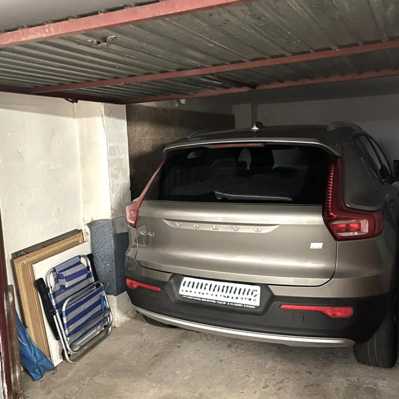 PISO AMPLIO Y MUY CÉNTRICO EN VENTA EN PALAMÓS • ASCENSOR • TERRAZAS