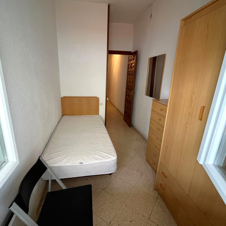 PISO EN VENTA EN EL CENTRO DE PALAMÓS, JUNTO AL MERCADO MUNICIPAL