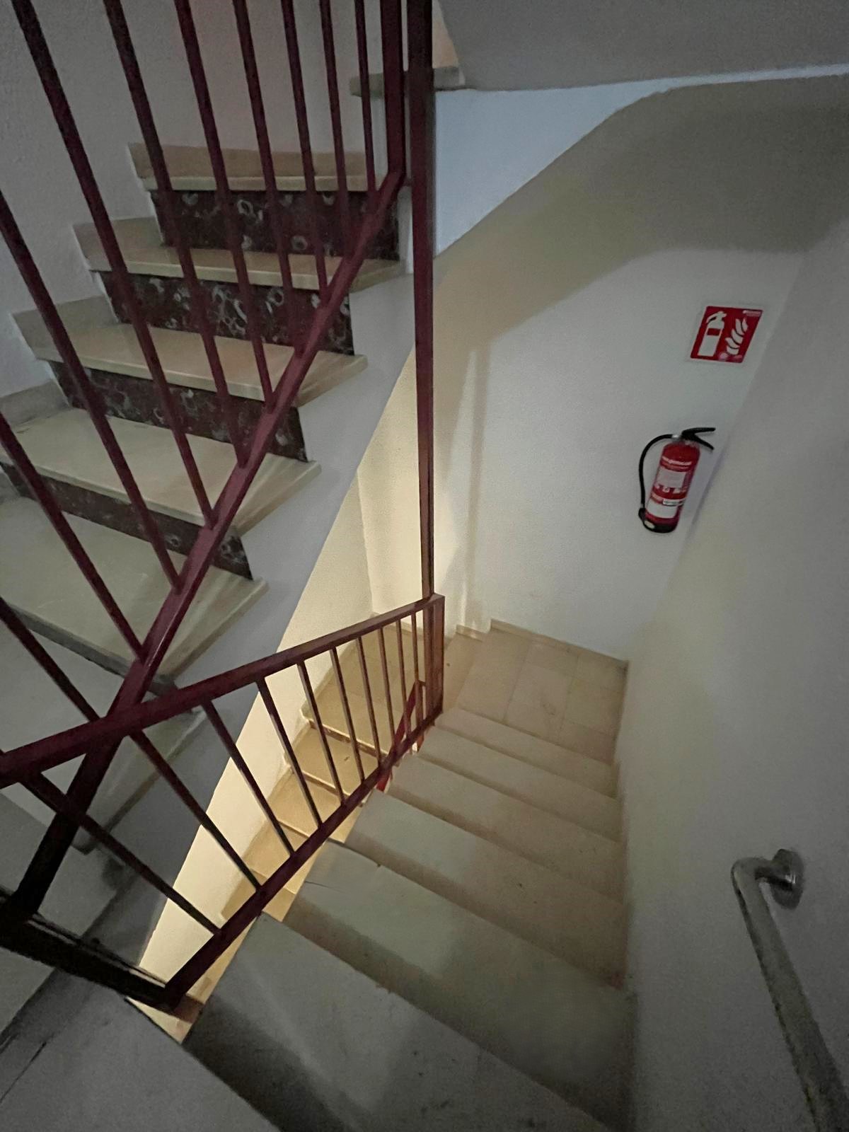PISO AMPLIO Y MUY CÉNTRICO EN VENTA EN PALAMÓS • ASCENSOR • TERRAZAS