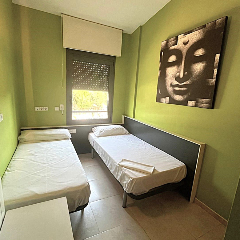 BONITA CASA EN VENTA EN PALAMÓS: CON TERRAZA, JARDÍN, PISCINA-BARBACOA, GARAJE 2 COCHES…