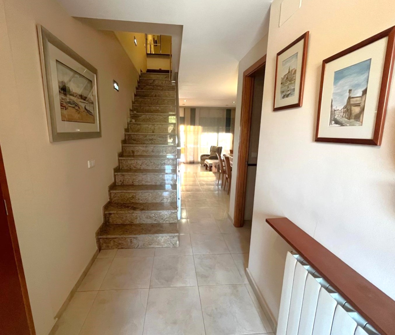 BONITA CASA EN VENTA EN PALAMÓS: CON TERRAZA, JARDÍN, PISCINA-BARBACOA, GARAJE 2 COCHES…