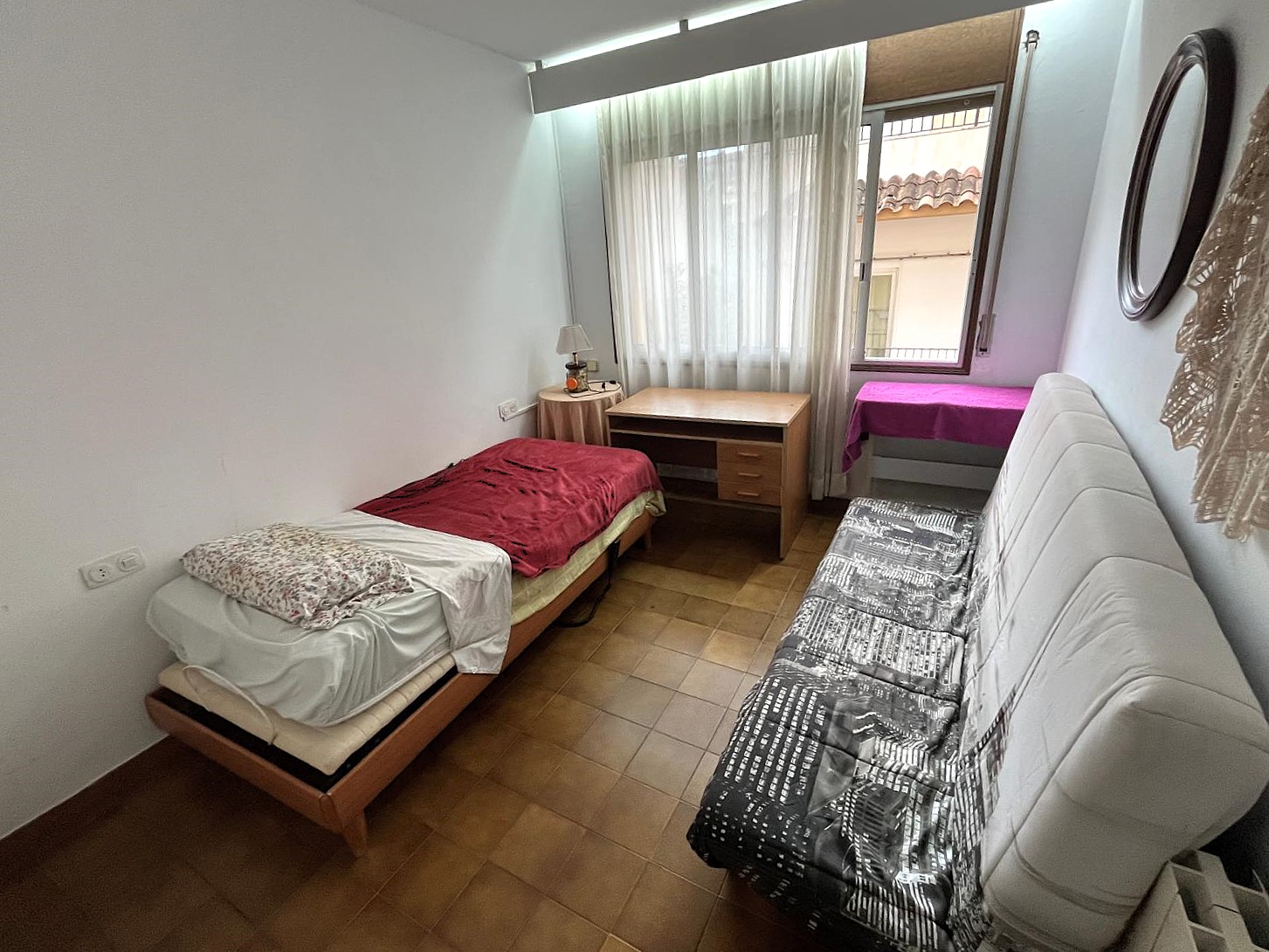 PISO AMPLIO Y MUY CÉNTRICO EN VENTA EN PALAMÓS • ASCENSOR • TERRAZAS