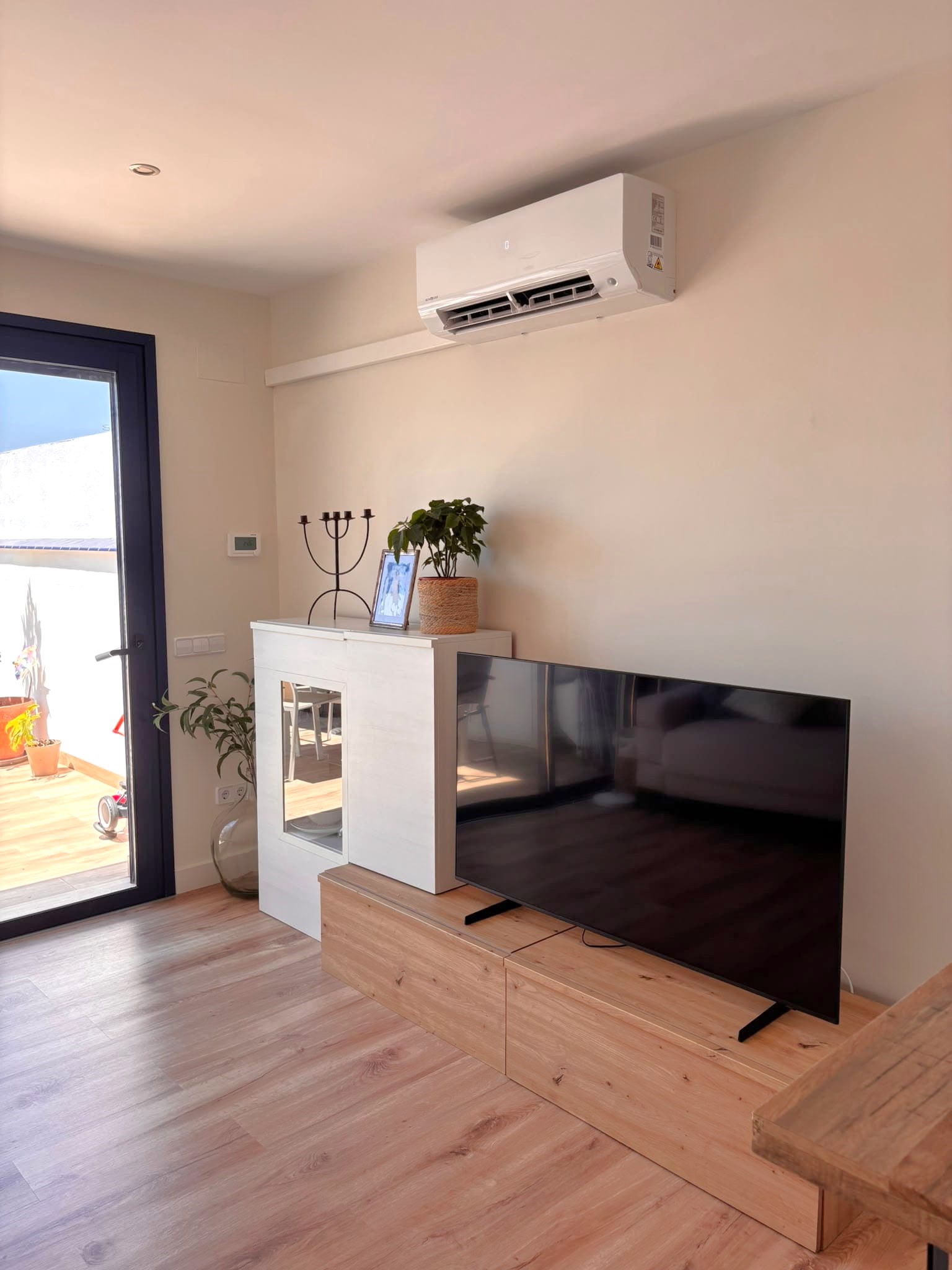 CASA EN VENTA EN PALAMÓS, TOTALMENTE REFORMADA, CON 2 TERRAZAS, PLAZA DE APARCAMIENTO…