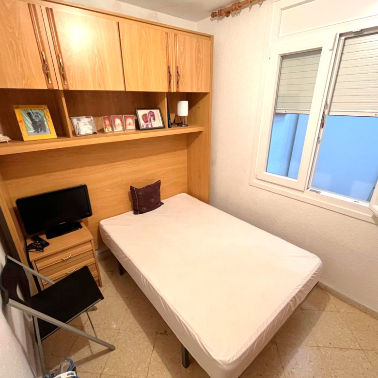 PISO EN VENTA EN EL CENTRO DE PALAMÓS, JUNTO AL MERCADO MUNICIPAL
