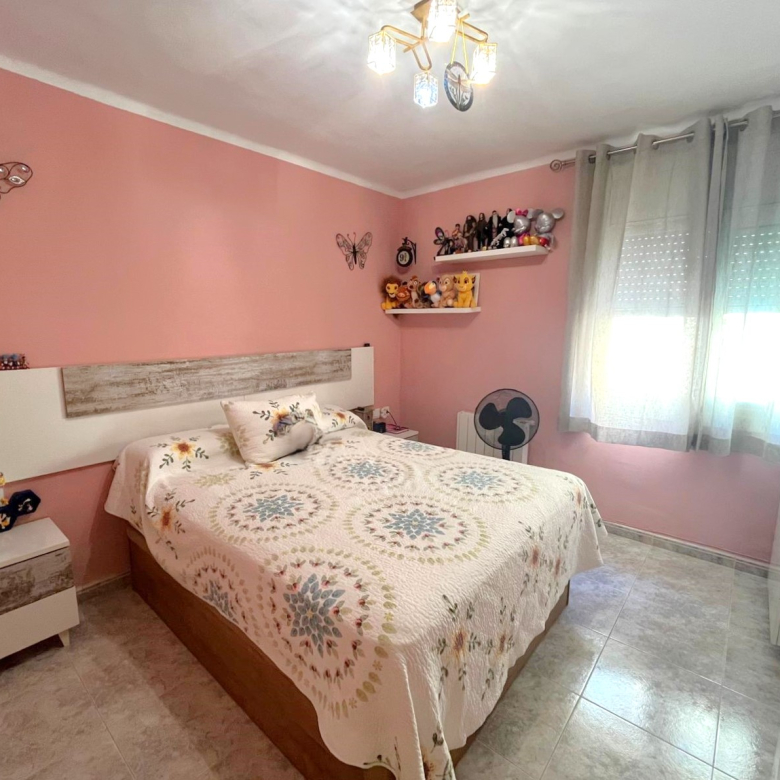 PISO EN VENTA EN PALAMÓS. REFORMADO, CON 4 HABITACIONES, TERRAZA…
