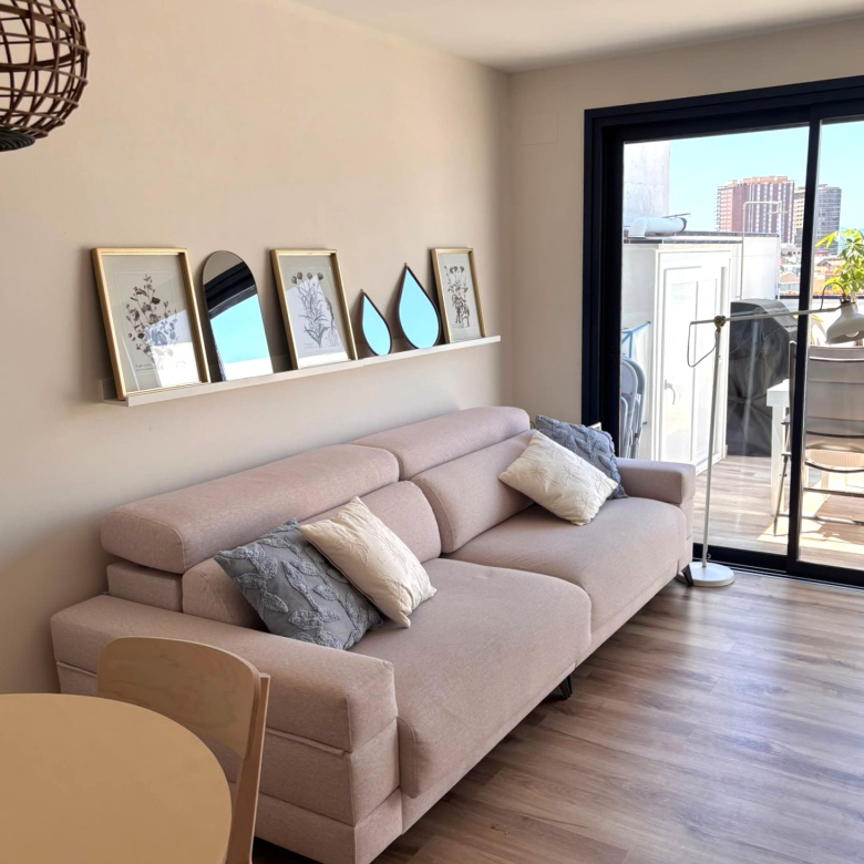 CASA EN VENTA EN PALAMÓS, TOTALMENTE REFORMADA, CON 2 TERRAZAS, PLAZA DE APARCAMIENTO…
